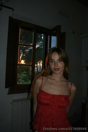 Elizabeth Vasilenko Nude Photos photo 269