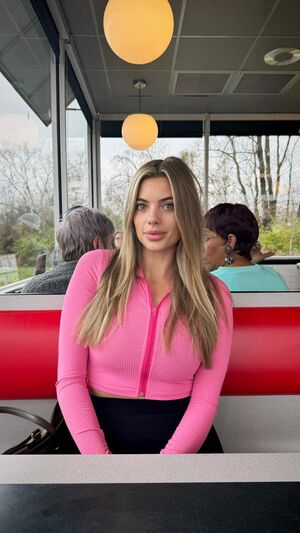 Getnzked Nude Photos photo 68
