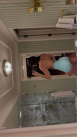 Blakely Barton Nude Photos photo 33