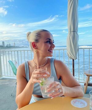 Mikalah Burgess Nude Photos photo 102