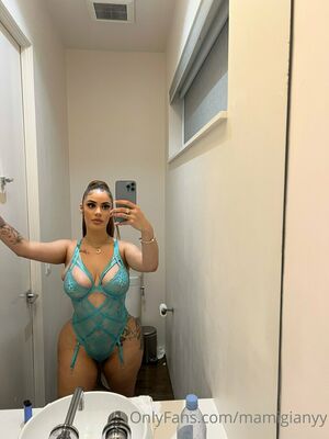 Mamigianyy Nude Photos photo 208