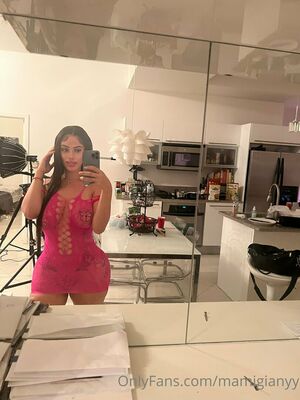 Mamigianyy Nude Photos photo 237