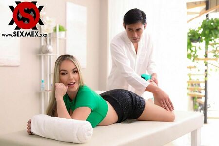 Kourtney Love Nude Photos photo 189