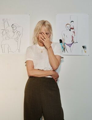 Pamela Anderson Nude Photos photo 36