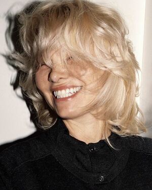Pamela Anderson Nude Photos photo 82