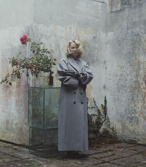 Pamela Anderson Nude Photos photo 190