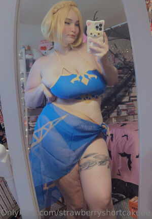 Strawberryshortcakeee Nude Photos photo 18