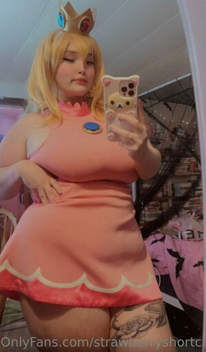 Strawberryshortcakeee Nude Photos photo 40