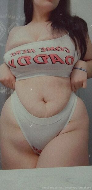 Strawberryshortcakeee Nude Photos photo 78