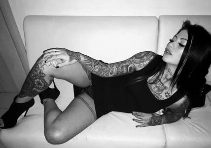 Anna Divina Nude Photos photo 31