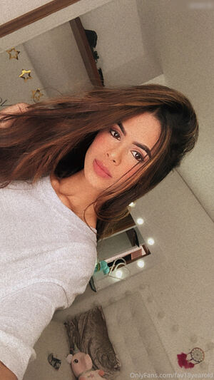 Estefania Gaitan Nude Photos photo 15
