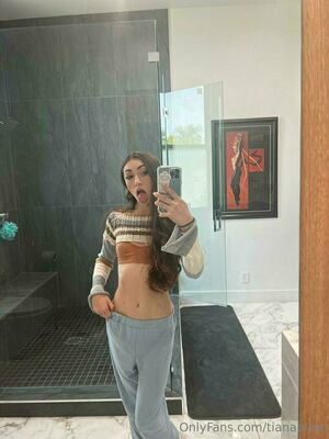 Tiana Blow Nude Photos photo 209