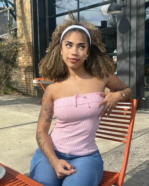 Venus Marquez Nude Photos photo 14