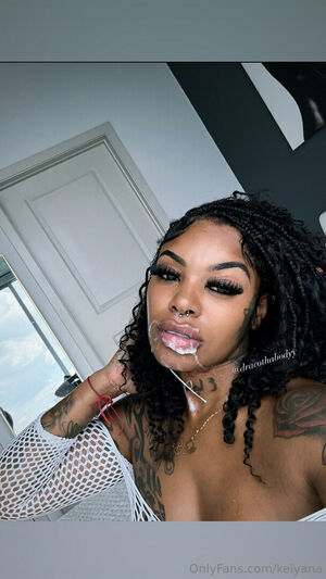 Keiyana Nude Photos photo 11