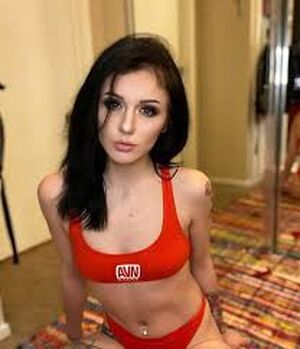 Rosalyn Sphinx Nude Photos photo 54