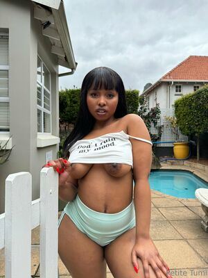 PetiteTumi Nude Photos photo 110