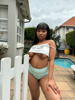 PetiteTumi Nude Photos photo 112