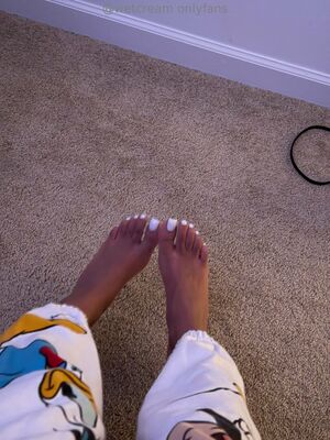 Wetcream Nude Photos photo 8