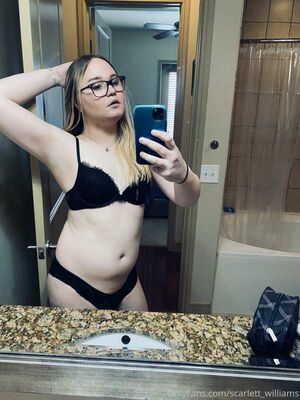 Scarlett Williams Nude Photos photo 5