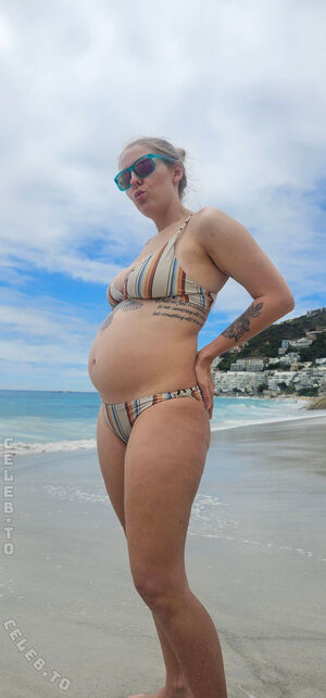 Oceanbluebelle Nude Photos photo 30