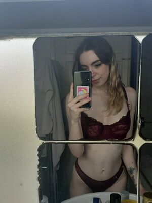 Louisebarlowx0 Nude Photos photo 34