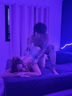 Winnyluusoficial Nude Photos photo 30