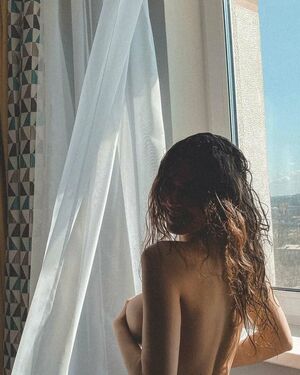 Little_Rina Nude Photos photo 2