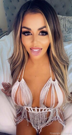 Juli Annee Nude Photos photo 111