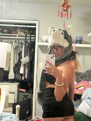 JadeLavoie Nude Photos photo 5