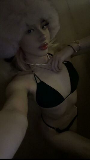 JadeLavoie Nude Photos photo 7