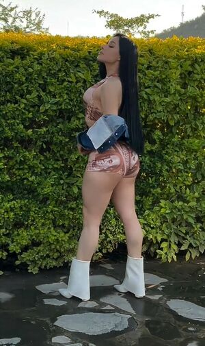 Yuliett Torres Nude Photos photo 65