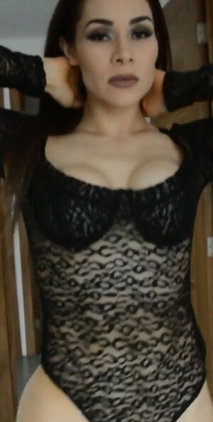 Yuliett Torres Nude Photos photo 287