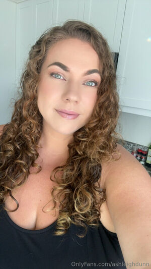Ashleighdunn Nude Photos photo 26