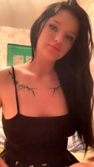 ItsPrettyKiti Nude Photos photo 2
