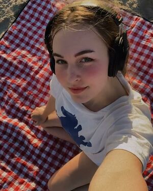Cassie Claire Nude Photos photo 57