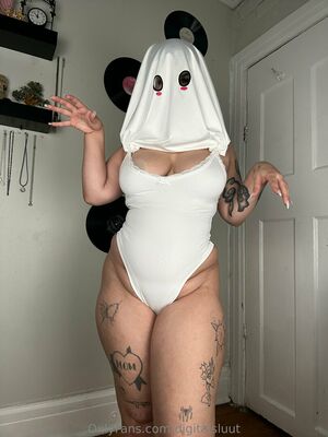 Digitalsluut Nude Photos photo 7