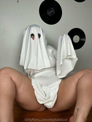 Digitalsluut Nude Photos photo 22