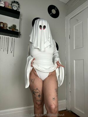 Digitalsluut Nude Photos photo 44