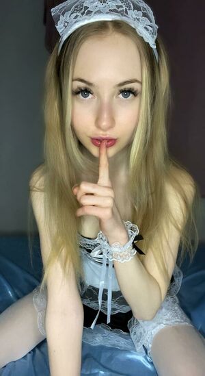 Bambi Skye Nude Photos photo 25