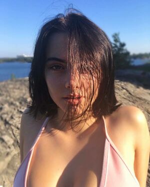Julia Burch Nude Photos photo 63