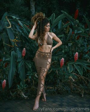 Gillian Barnes Nude Photos photo 32