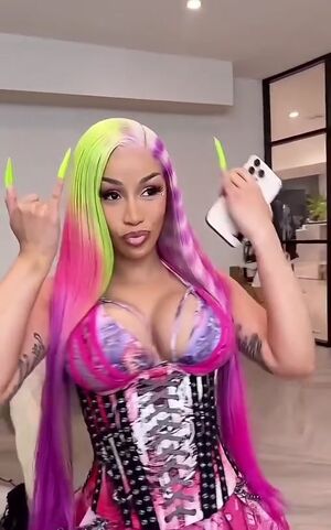Cardi B Nude Photos photo 51