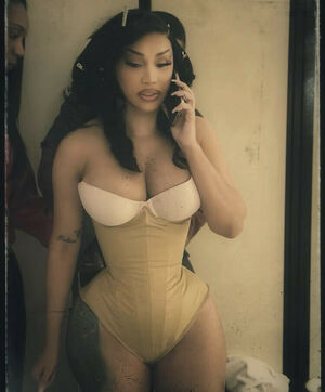 Cardi B Nude Photos photo 59