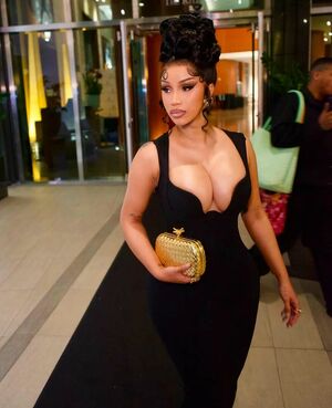 Cardi B Nude Photos photo 98