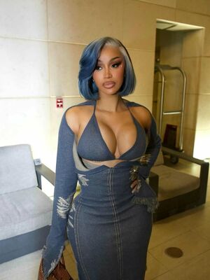 Cardi B Nude Photos photo 110