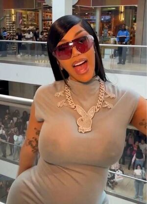 Cardi B Nude Photos photo 138