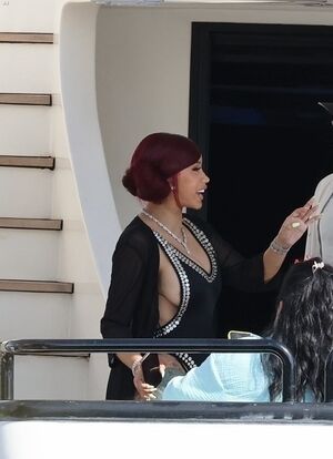 Cardi B Nude Photos photo 295
