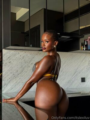 ItsLexiLuv Nude Photos photo 50