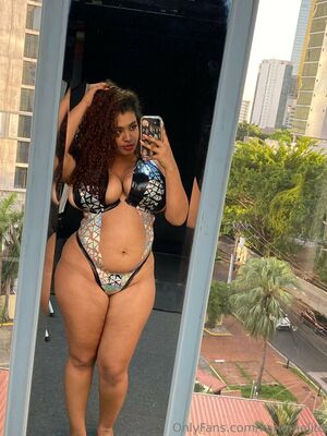 Karlamelito Nude Photos photo 32