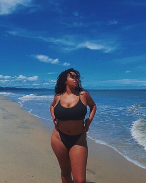 Karlamelito Nude Photos photo 175